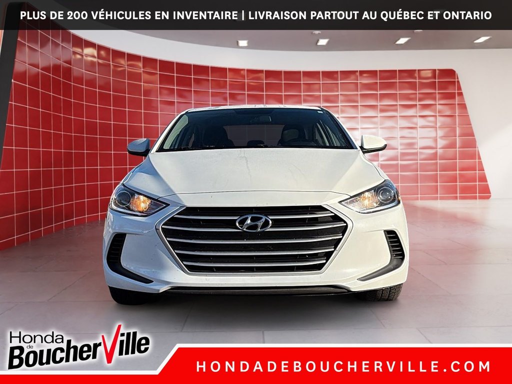 2018 Hyundai Elantra LE in Terrebonne, Quebec - 13 - w1024h768px