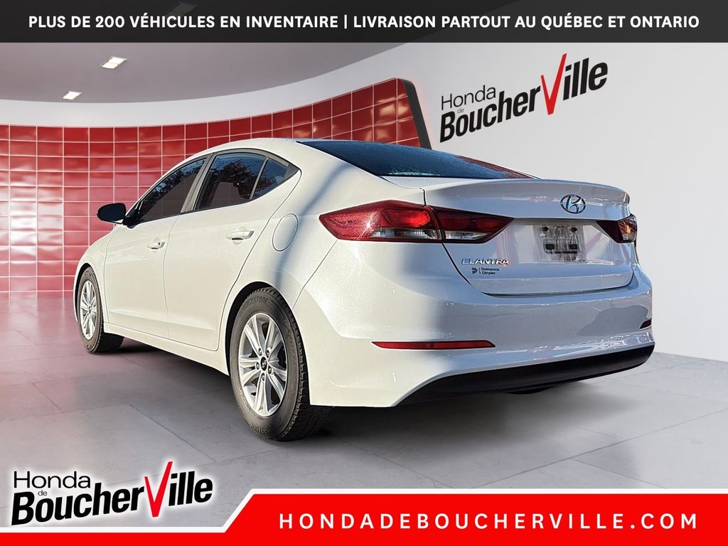 2018 Hyundai Elantra LE in Terrebonne, Quebec - 5 - w1024h768px