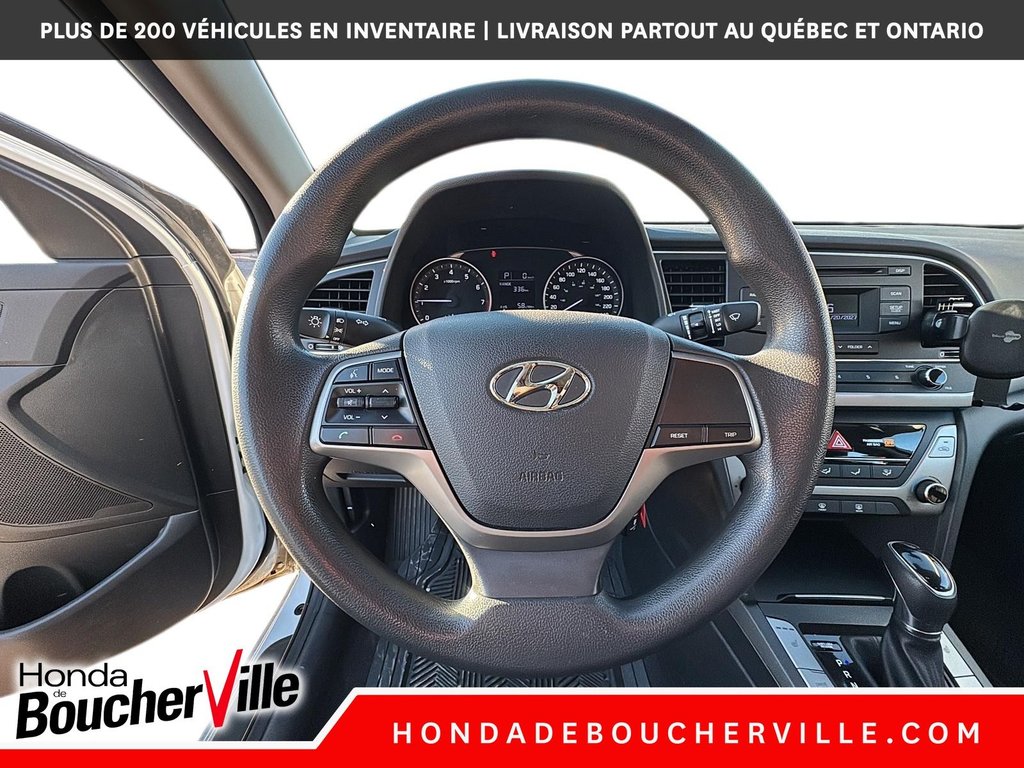 2018 Hyundai Elantra LE in Terrebonne, Quebec - 25 - w1024h768px
