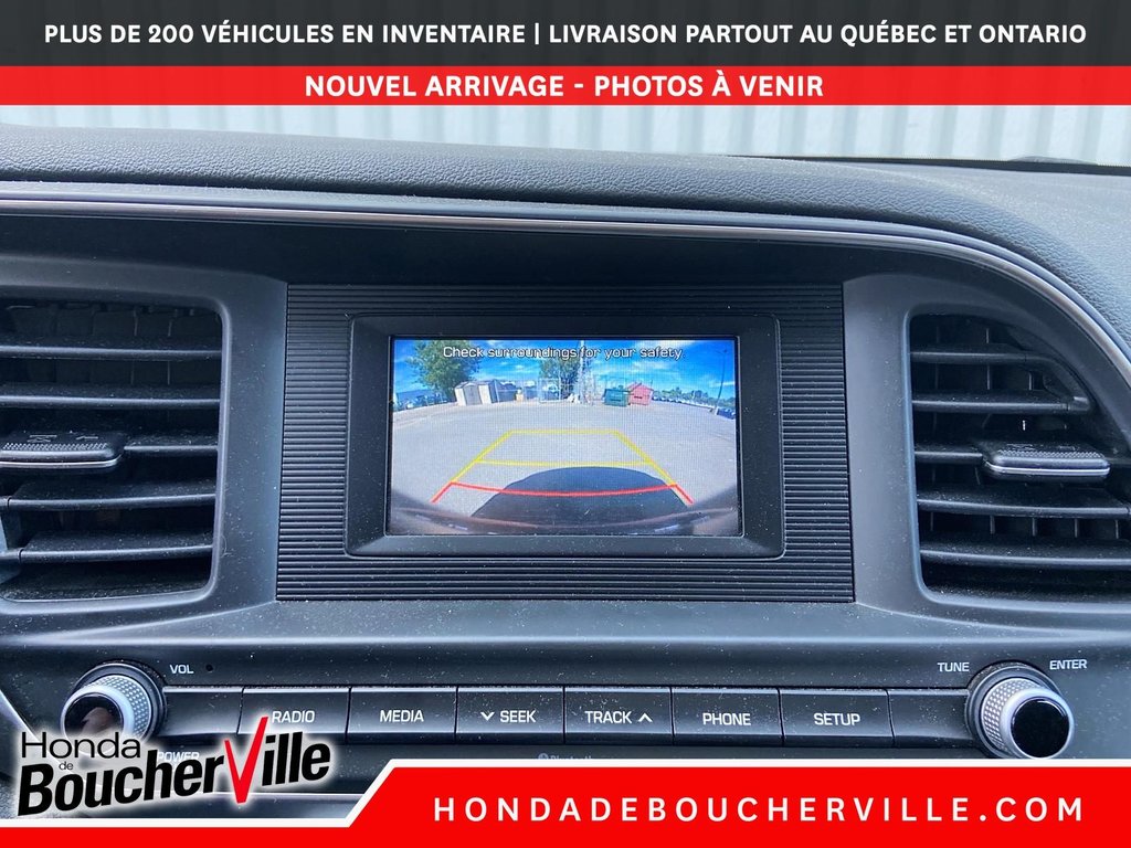 Hyundai Elantra Essential 2020 à Terrebonne, Québec - 15 - w1024h768px