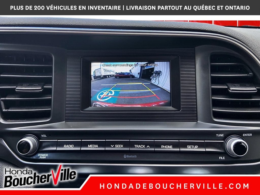 2020 Hyundai Elantra Essential in Terrebonne, Quebec - 26 - w1024h768px