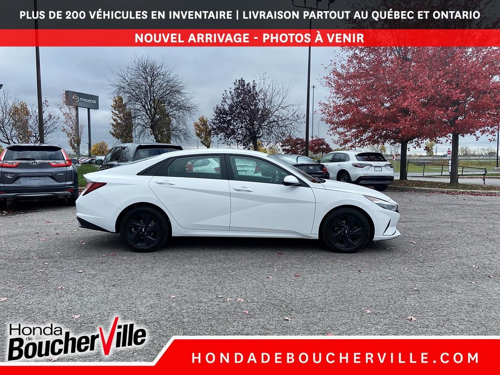 Hyundai Elantra Essential 2021 à Terrebonne, Québec - 5 - w1024h768px