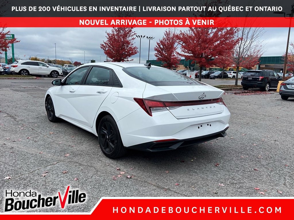 Hyundai Elantra Essential 2021 à Terrebonne, Québec - 11 - w1024h768px