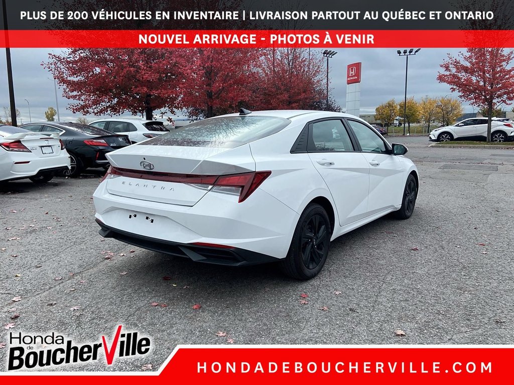 Hyundai Elantra Essential 2021 à Terrebonne, Québec - 7 - w1024h768px