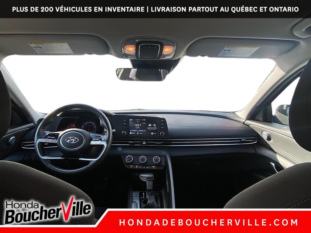 2022 Hyundai Elantra Preferred in Terrebonne, Quebec - 22 - w1024h768px