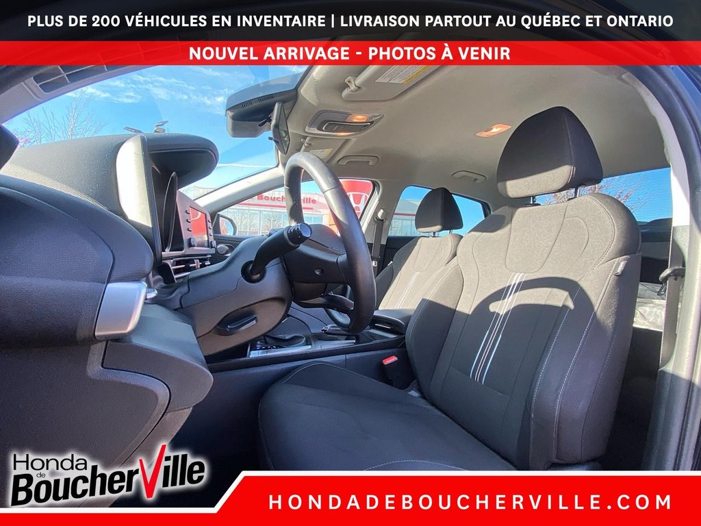 Hyundai Elantra Preferred 2022 à Terrebonne, Québec - 15 - w1024h768px