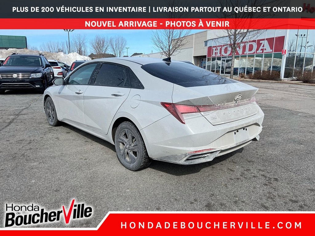 2023 Hyundai Elantra Preferred in Terrebonne, Quebec - 7 - w1024h768px