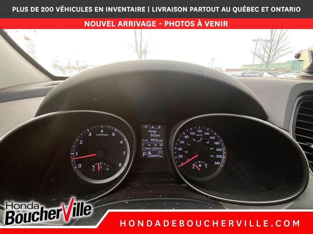 2016 Hyundai Santa Fe XL in Terrebonne, Quebec - 19 - w1024h768px