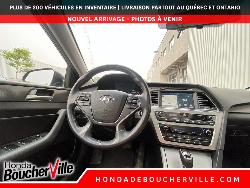 2016 Hyundai Sonata 2.4L Sport Tech in Terrebonne, Quebec - 25 - w1024h768px
