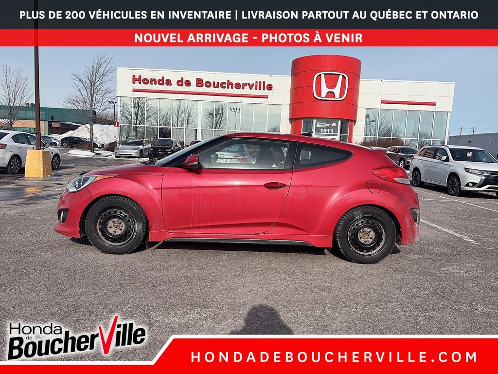 2016 Hyundai Veloster Turbo in Terrebonne, Quebec - 3 - w1024h768px
