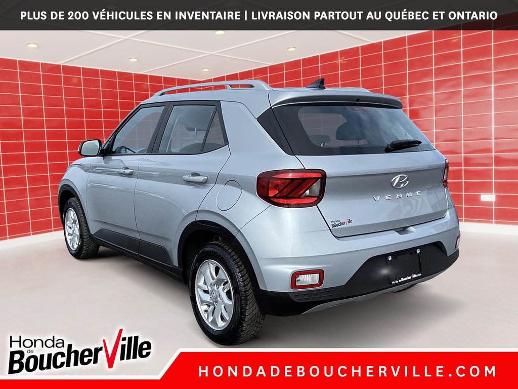 2021 Hyundai Venue Preferred in Terrebonne, Quebec - 11 - w1024h768px