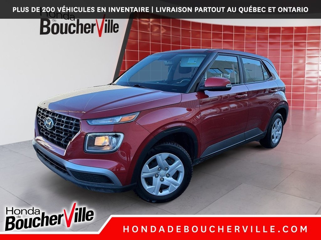 2021 Hyundai Venue Essential in Terrebonne, Quebec - 1 - w1024h768px