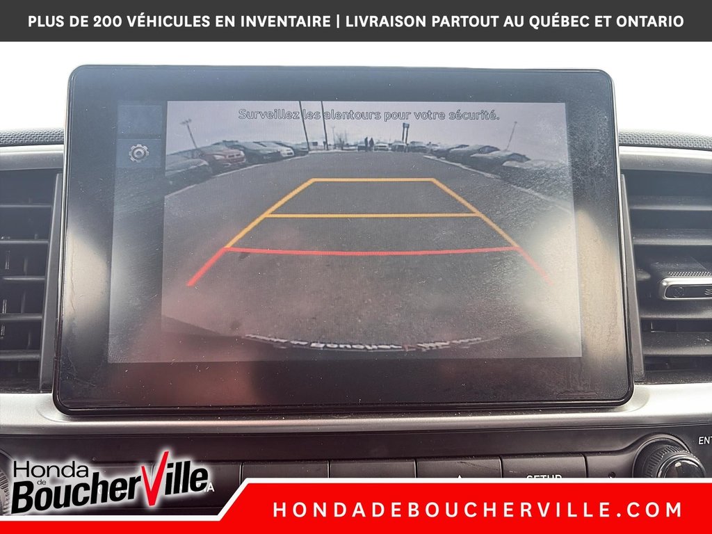 2024 Hyundai Venue Preferred in Terrebonne, Quebec - 29 - w1024h768px