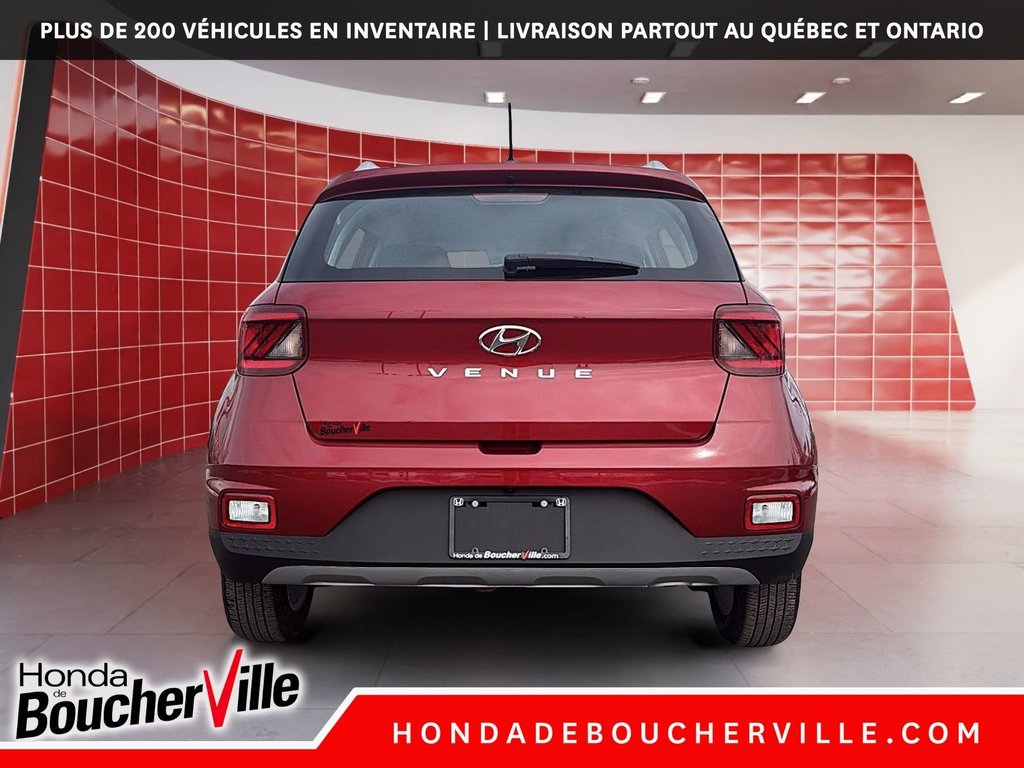 2024 Hyundai Venue Preferred in Terrebonne, Quebec - 7 - w1024h768px