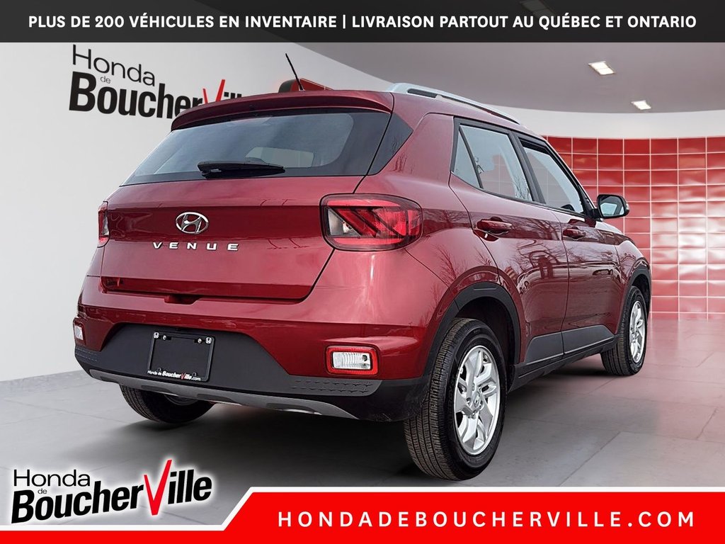 2024 Hyundai Venue Preferred in Terrebonne, Quebec - 9 - w1024h768px