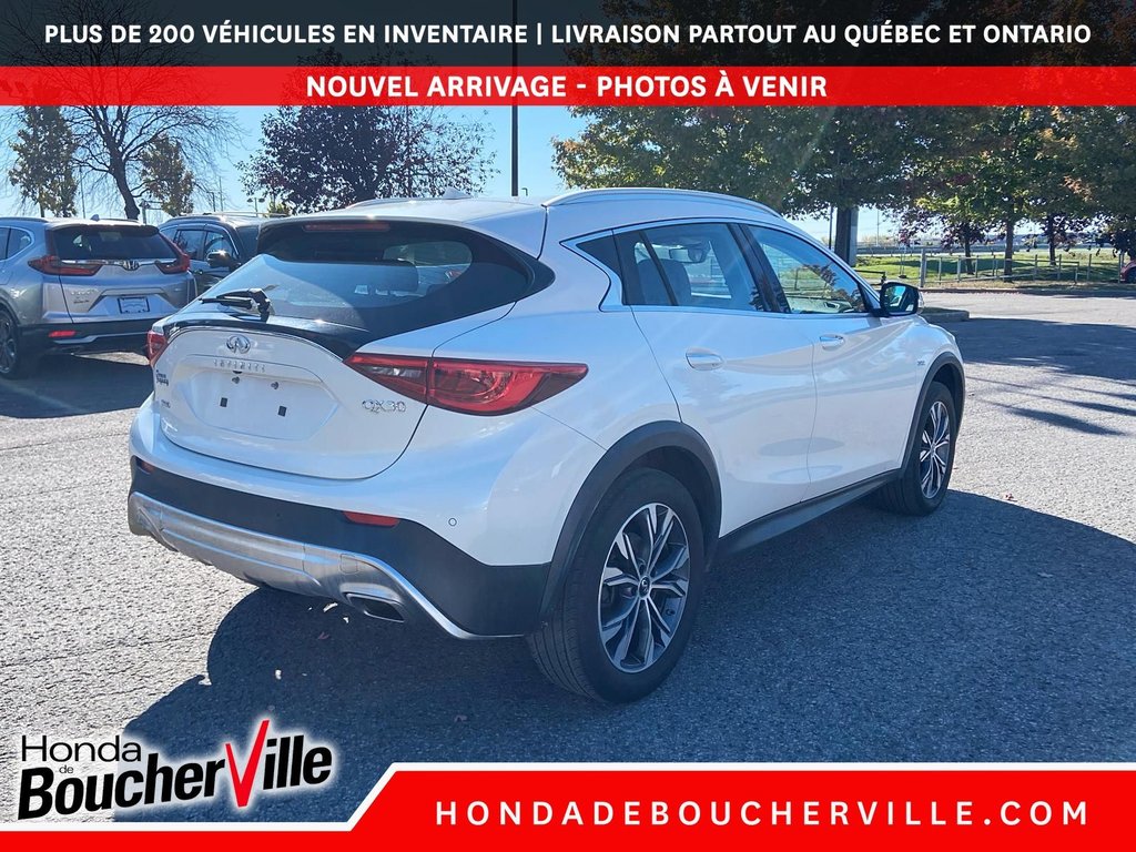 Infiniti QX30 LUXURY 2017 à Terrebonne, Québec - 7 - w1024h768px