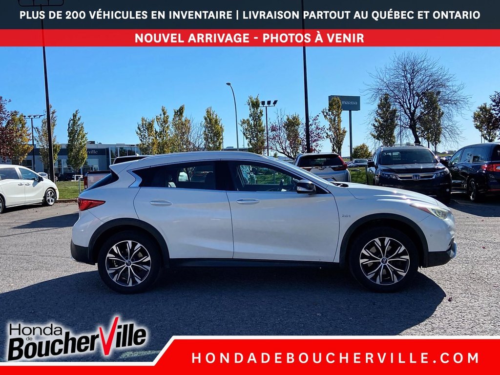 Infiniti QX30 LUXURY 2017 à Terrebonne, Québec - 5 - w1024h768px