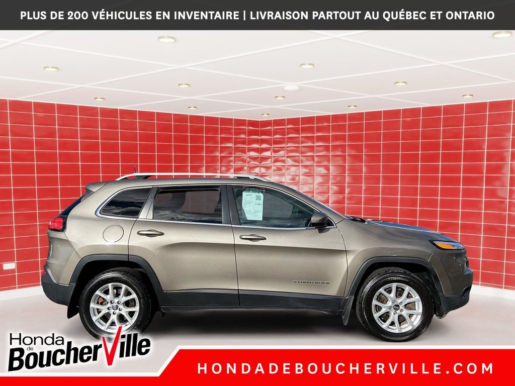 2017 Jeep Cherokee NORTH in Terrebonne, Quebec - 17 - w1024h768px