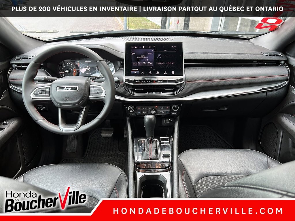 2024 Jeep Compass Trailhawk in Terrebonne, Quebec - 29 - w1024h768px