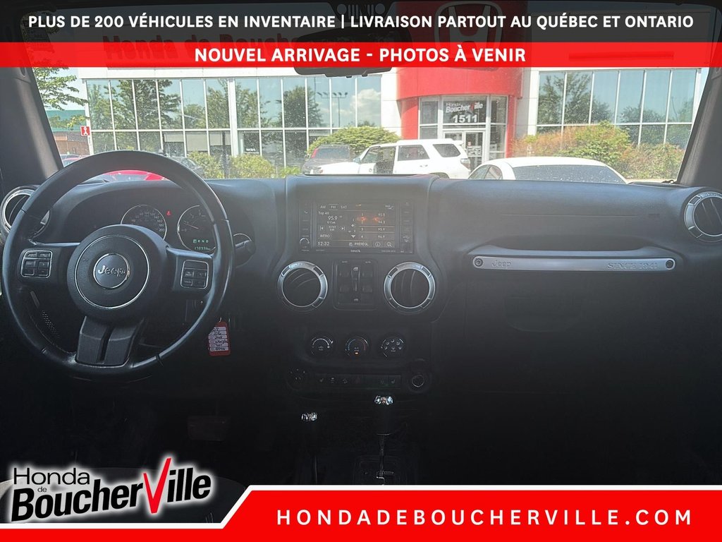 2016 Jeep Wrangler Unlimited Sahara in Terrebonne, Quebec - 19 - w1024h768px