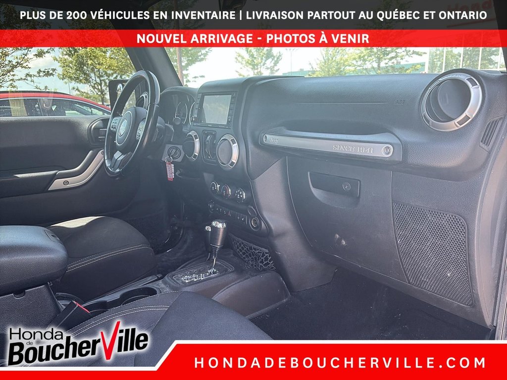 2016 Jeep Wrangler Unlimited Sahara in Terrebonne, Quebec - 21 - w1024h768px