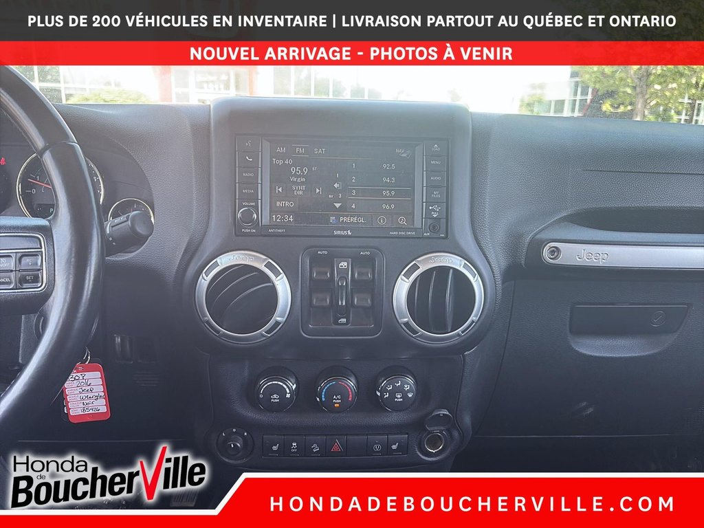 2016 Jeep Wrangler Unlimited Sahara in Terrebonne, Quebec - 29 - w1024h768px