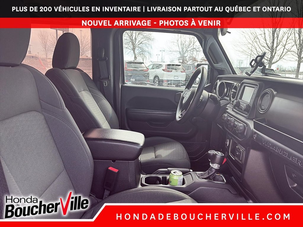 2020 Jeep Wrangler Sport in Terrebonne, Quebec - 15 - w1024h768px