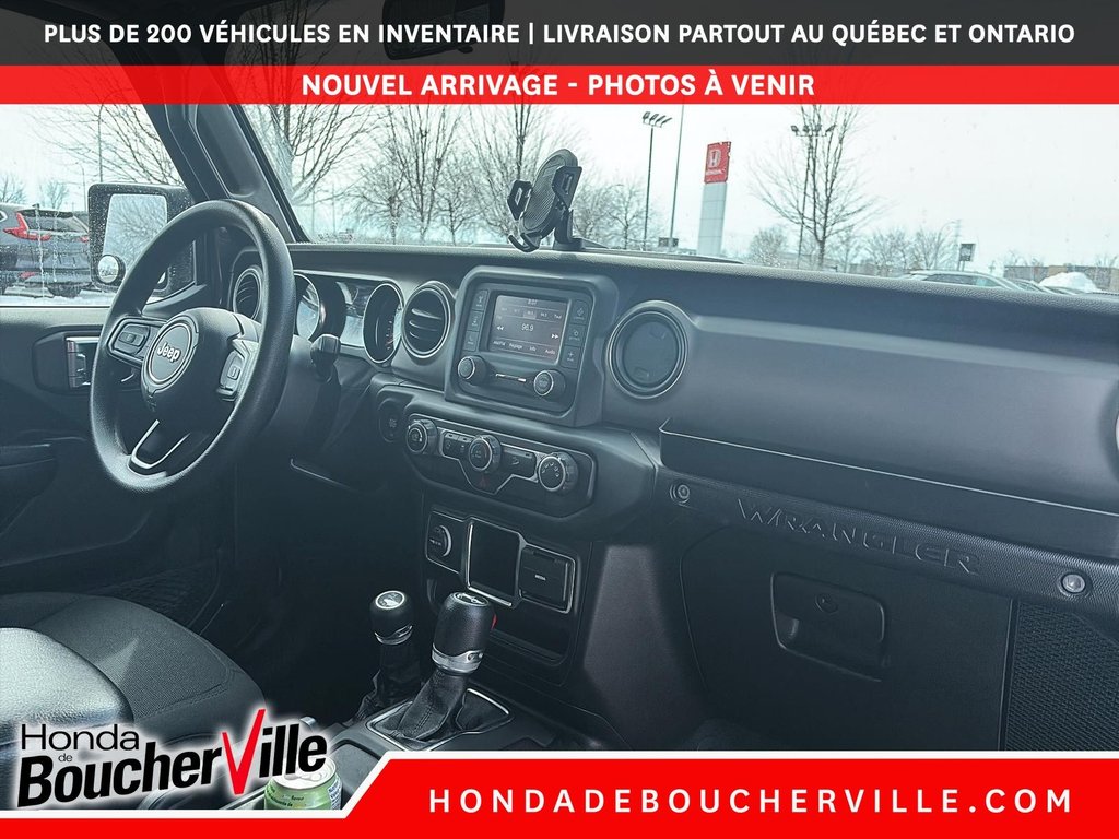 2020 Jeep Wrangler Sport in Terrebonne, Quebec - 17 - w1024h768px