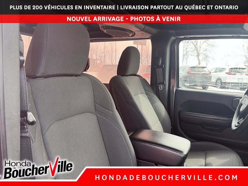 2020 Jeep Wrangler Sport in Terrebonne, Quebec - 13 - w1024h768px