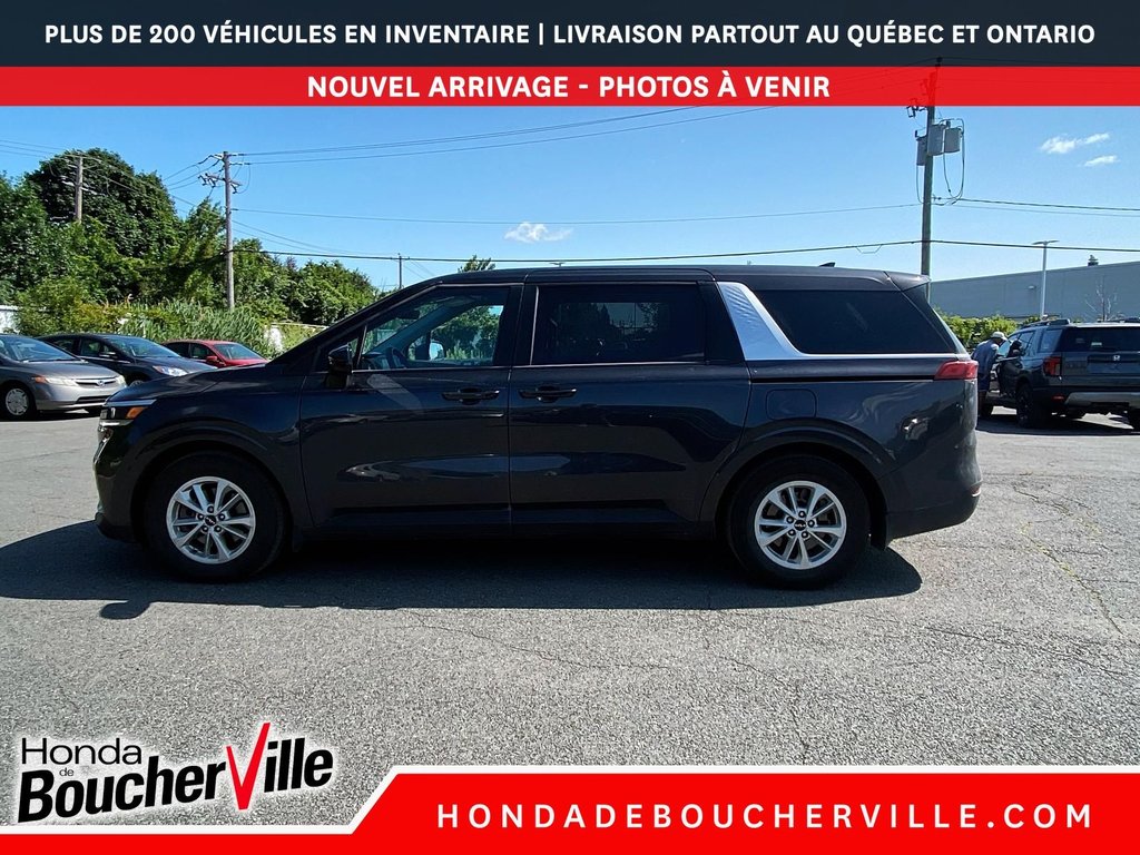 Kia Carnival LX 2023 à Terrebonne, Québec - 15 - w1024h768px