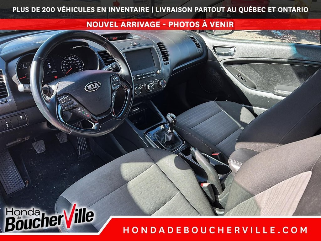 2017 Kia Forte Koup EX in Terrebonne, Quebec - 11 - w1024h768px