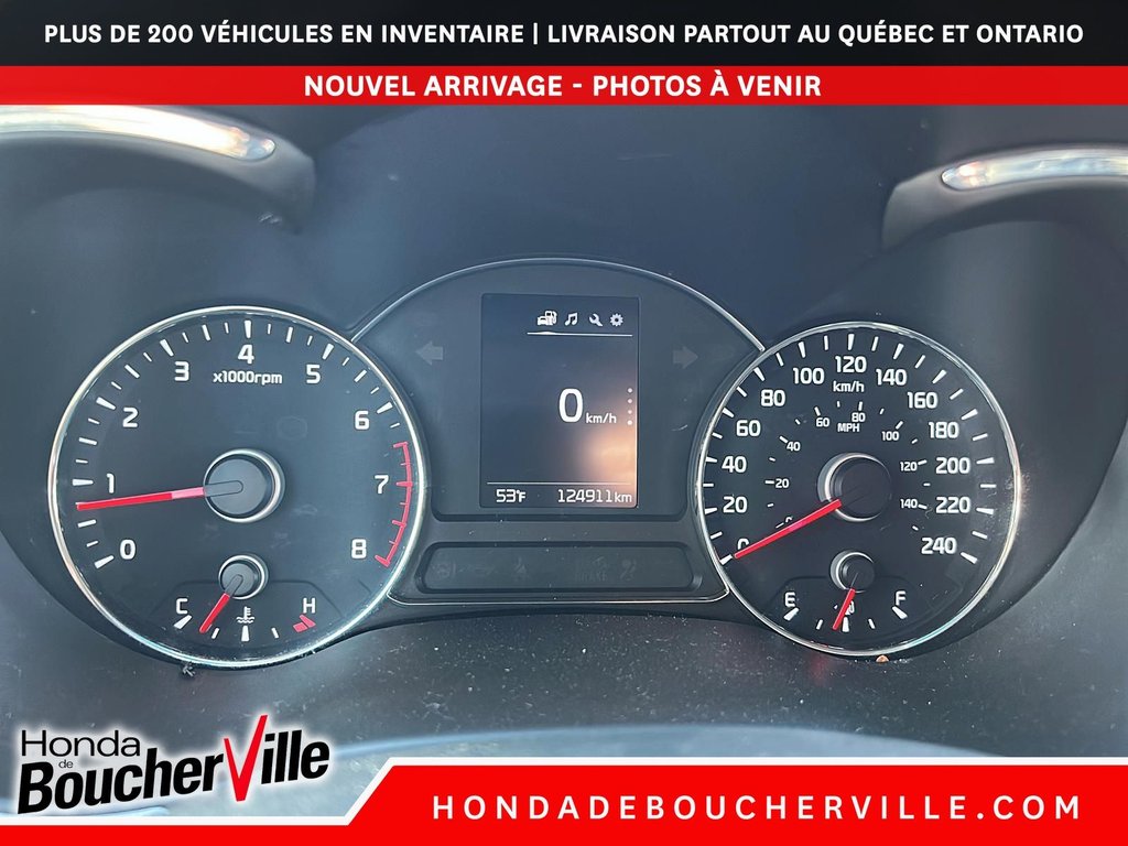 2017 Kia Forte Koup EX in Terrebonne, Quebec - 15 - w1024h768px