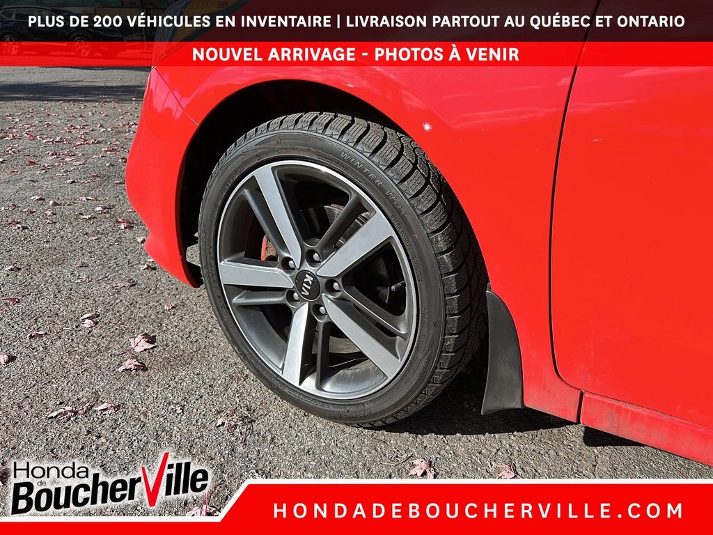 2017 Kia Forte Koup EX in Terrebonne, Quebec - 9 - w1024h768px