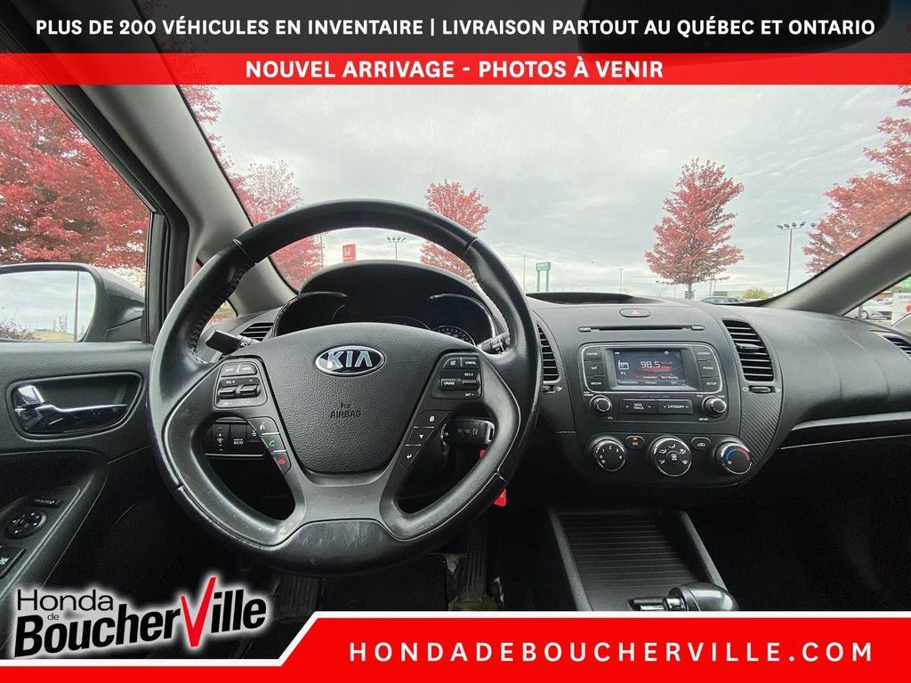 2014 Kia Forte EX in Terrebonne, Quebec - 19 - w1024h768px