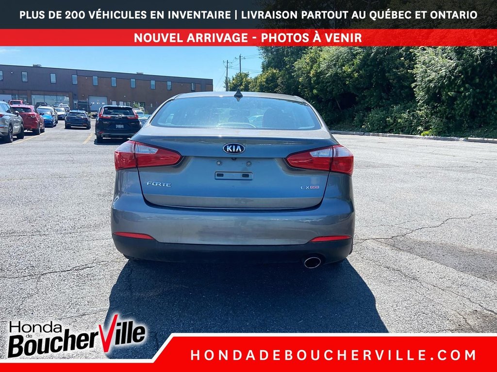 2016 Kia Forte EX in Terrebonne, Quebec - 11 - w1024h768px