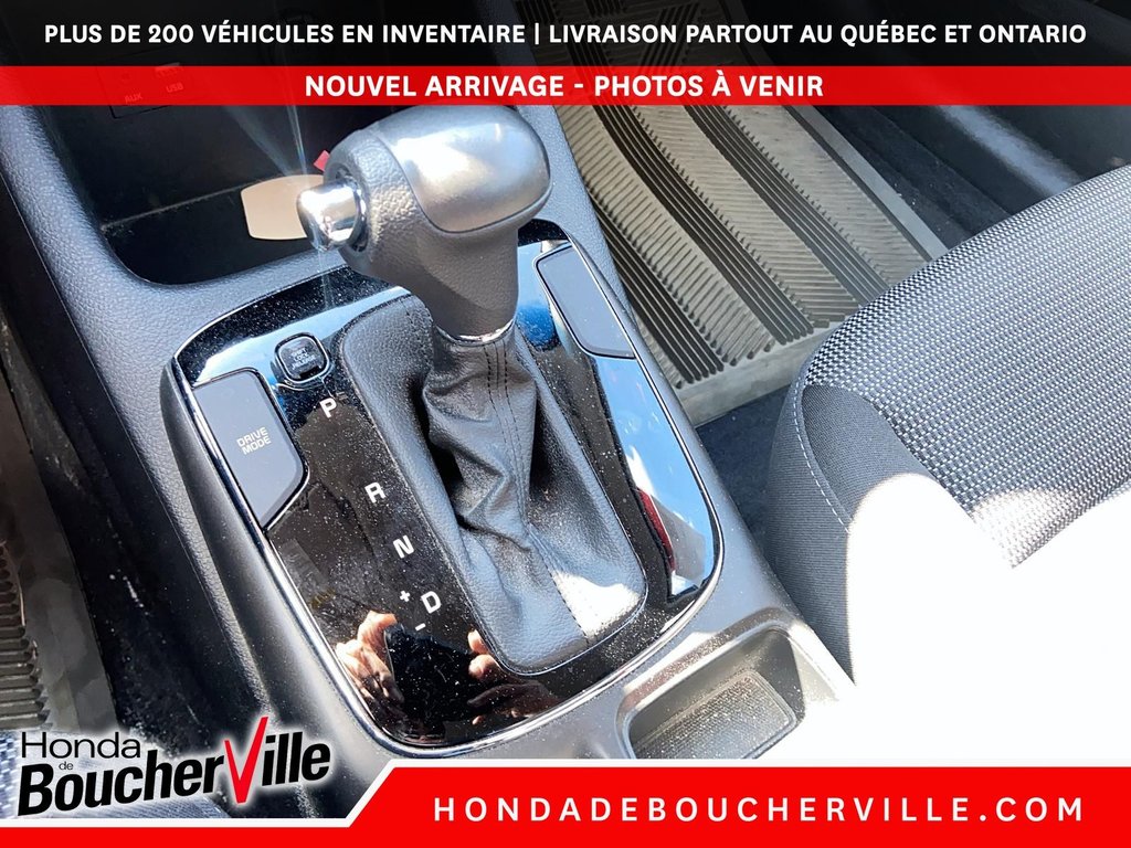 2017 Kia Forte LX in Terrebonne, Quebec - 21 - w1024h768px
