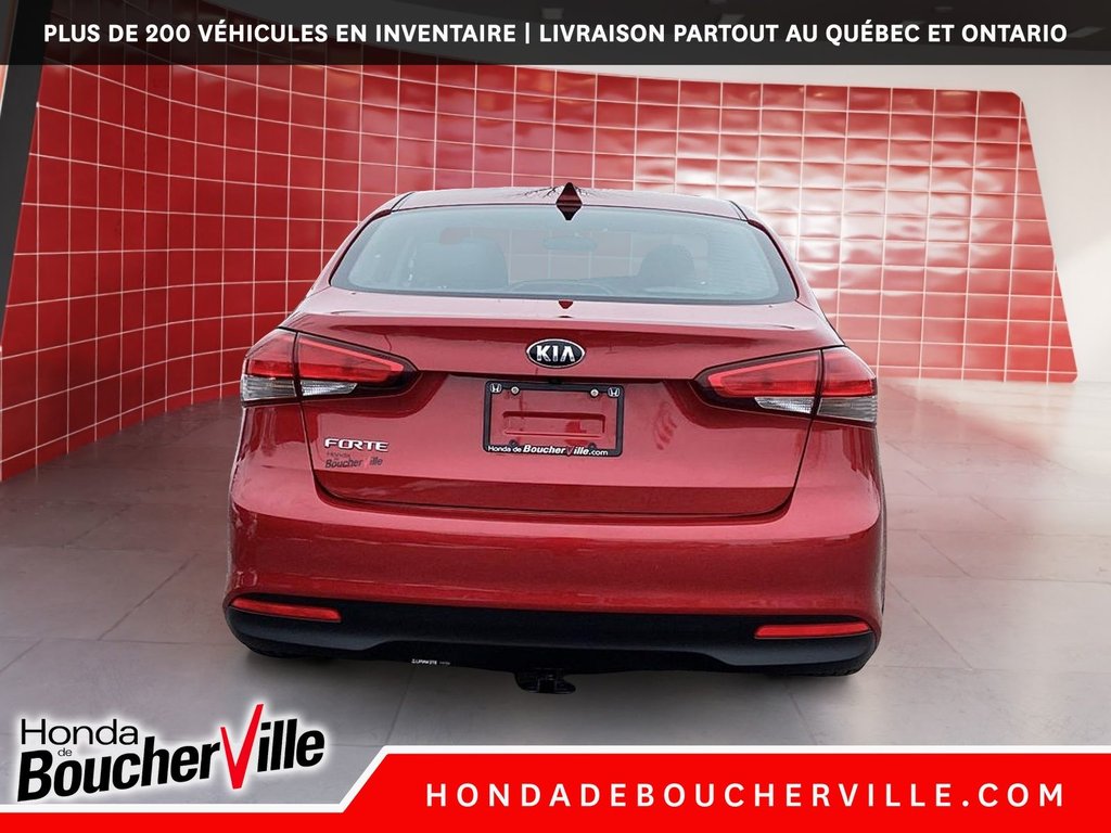 2018 Kia Forte LX plus in Terrebonne, Quebec - 9 - w1024h768px