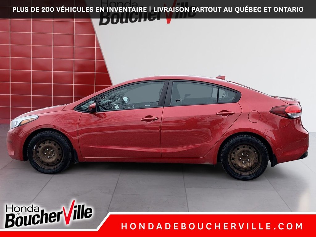 2018 Kia Forte LX plus in Terrebonne, Quebec - 13 - w1024h768px
