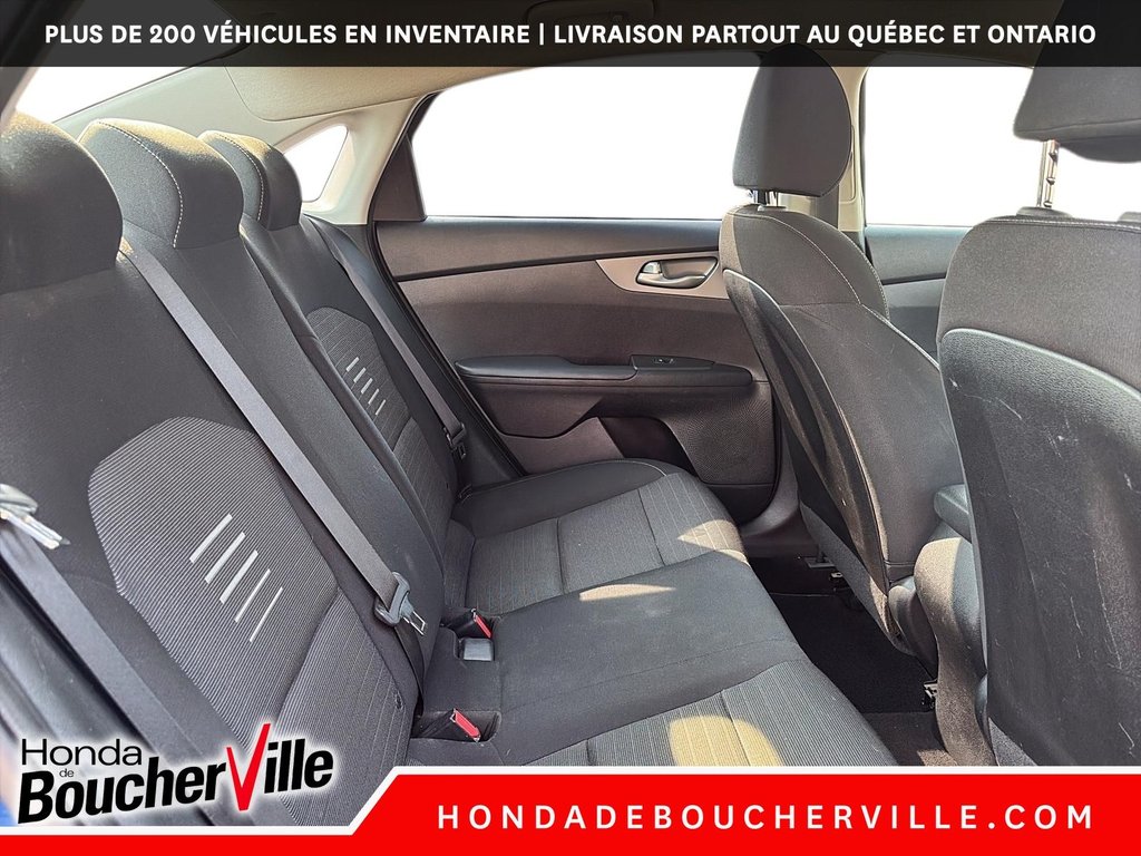 2019 Kia Forte LX in Terrebonne, Quebec - 17 - w1024h768px