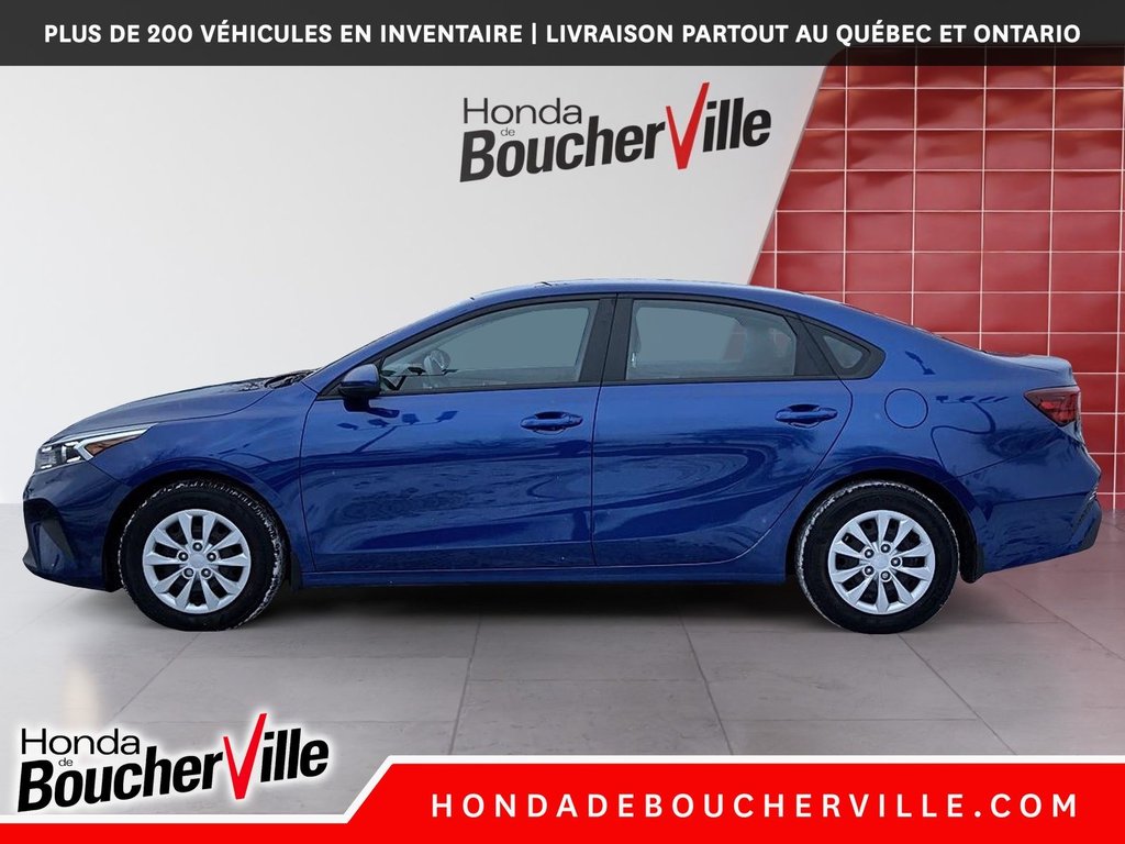 2023 Kia Forte LX in Terrebonne, Quebec - 13 - w1024h768px