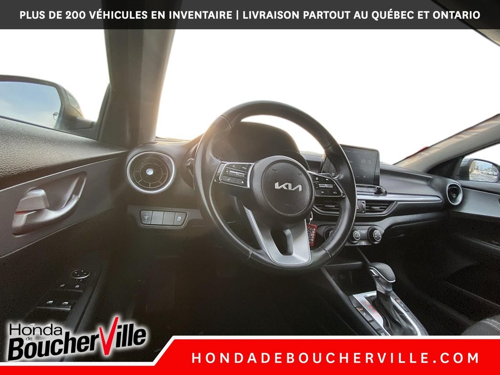 2023 Kia Forte LX in Terrebonne, Quebec - 29 - w1024h768px