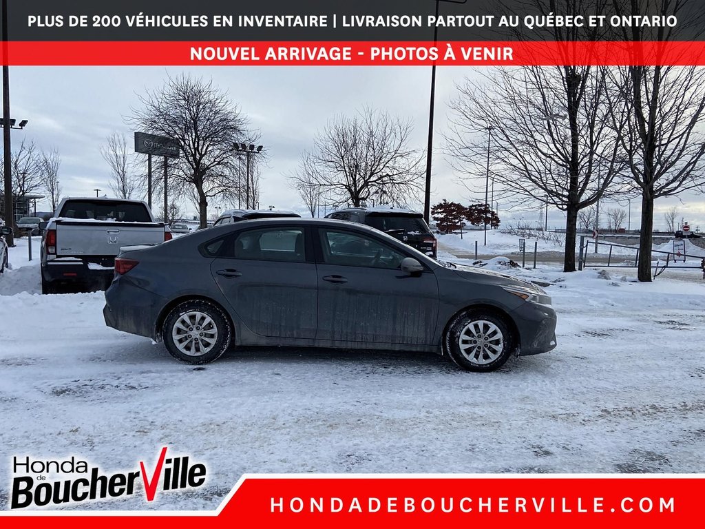 2023 Kia Forte LX in Terrebonne, Quebec - 5 - w1024h768px