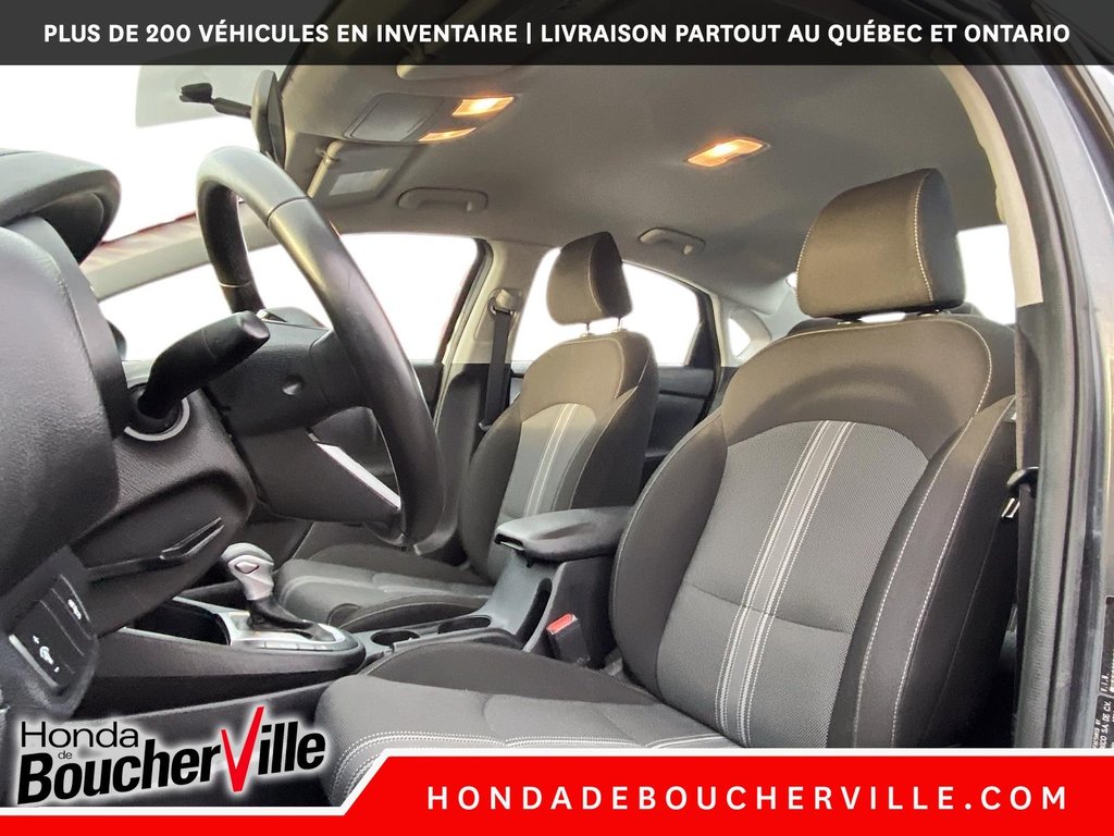 2023 Kia Forte LX in Terrebonne, Quebec - 15 - w1024h768px