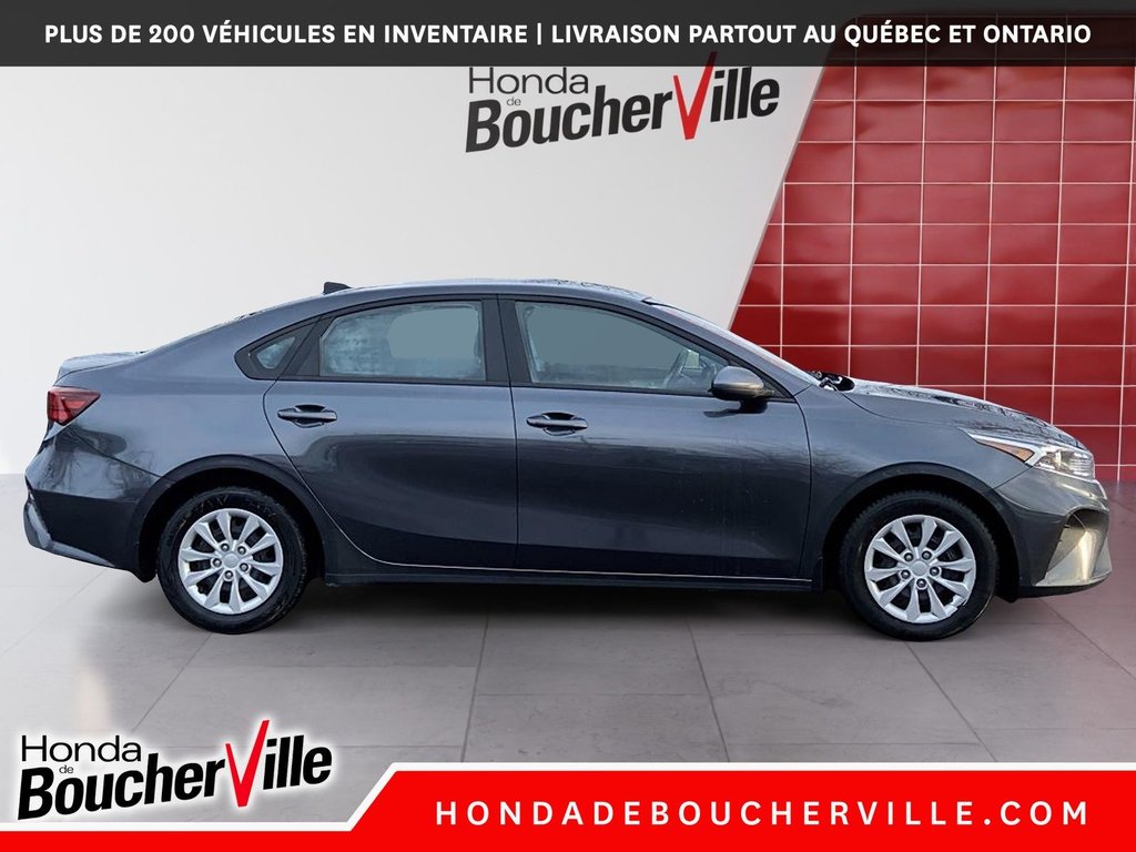 2023 Kia Forte LX in Terrebonne, Quebec - 5 - w1024h768px