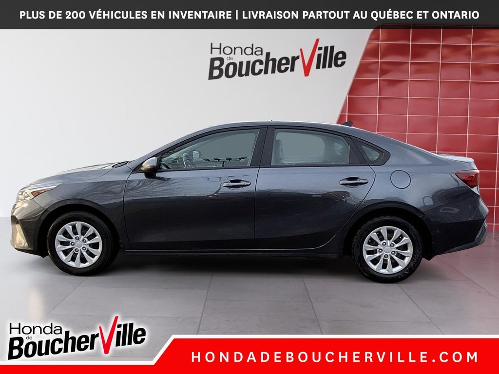 2023 Kia Forte LX in Terrebonne, Quebec - 11 - w1024h768px