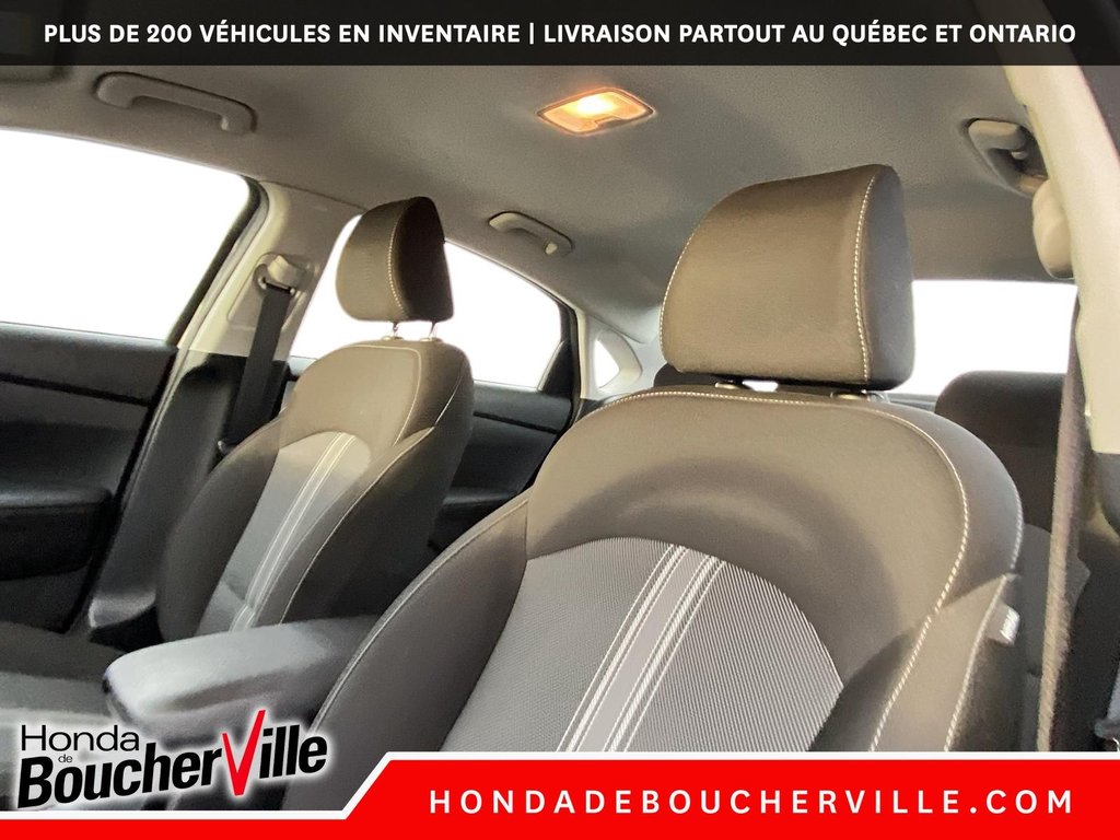 2023 Kia Forte LX in Terrebonne, Quebec - 17 - w1024h768px