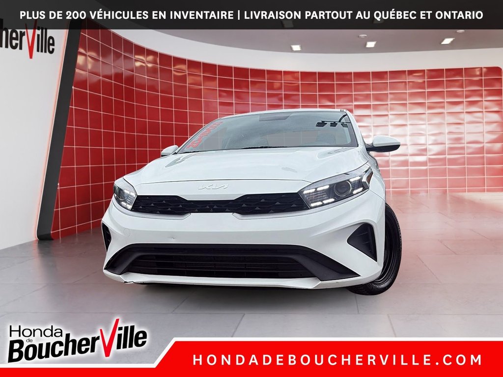 Kia Forte LX 2023 à Terrebonne, Québec - 2 - w1024h768px