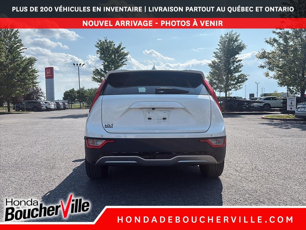 2023 Kia Niro EV PREMIUM in Terrebonne, Quebec - 23 - w1024h768px