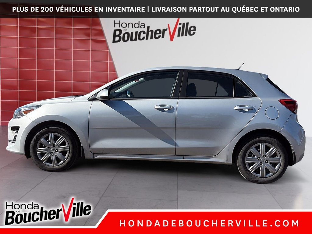 2023 Kia Rio 5-door LX in Terrebonne, Quebec - 3 - w1024h768px