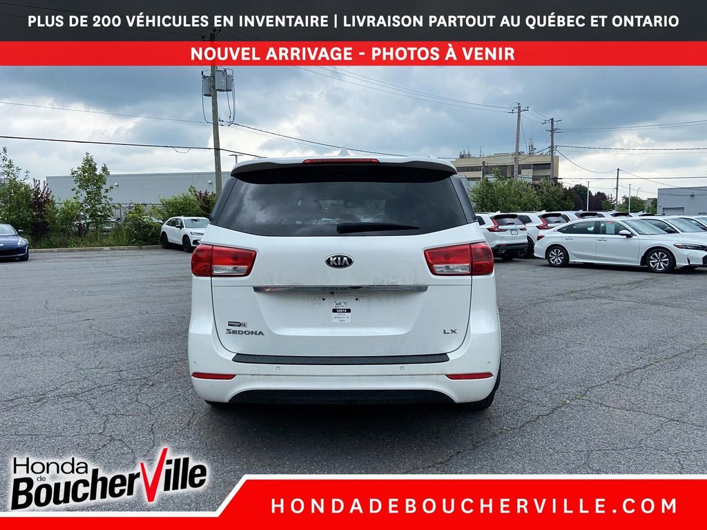 Kia Sedona LX 2016 à Terrebonne, Québec - 11 - w1024h768px